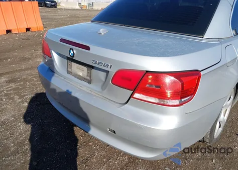 2010 BMW 328I z USA, uszkodzony, nr VIN WBAWL1C51AP492414